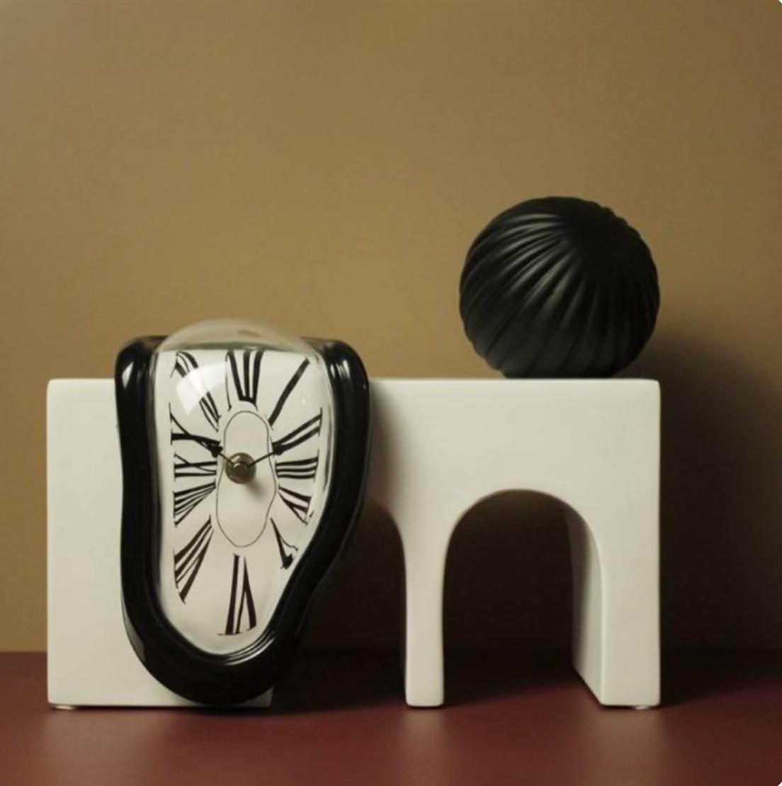 メルティングクロック | melting clock