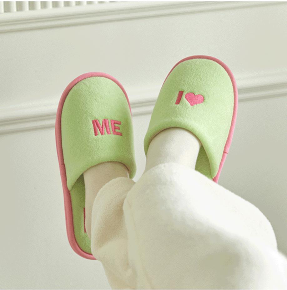lettering room shoes | 3 colors