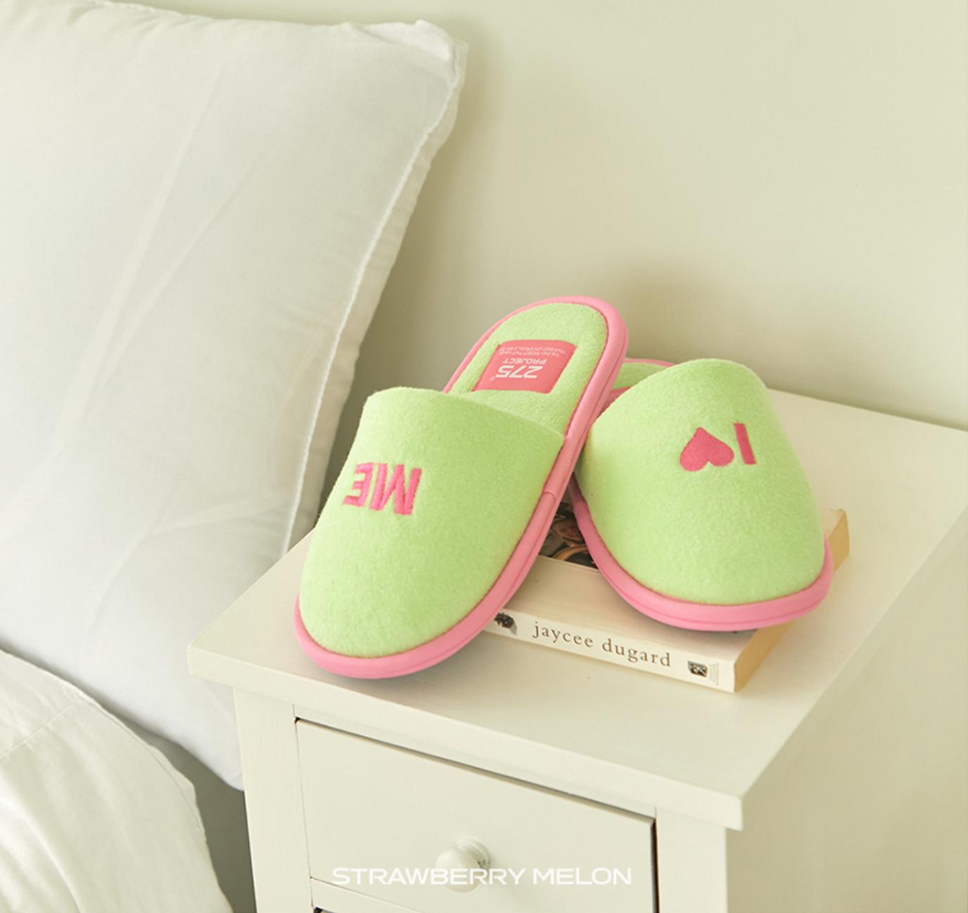 lettering room shoes | 3 colors