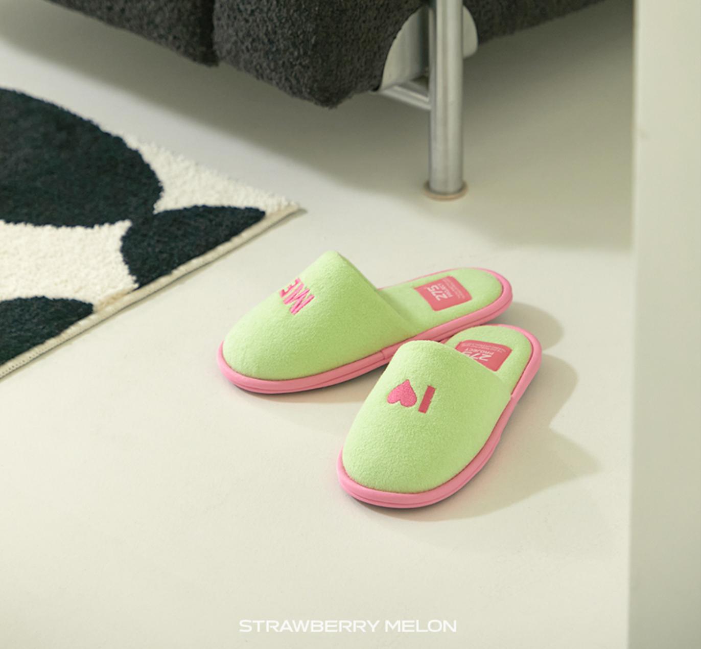 lettering room shoes | 3 colors
