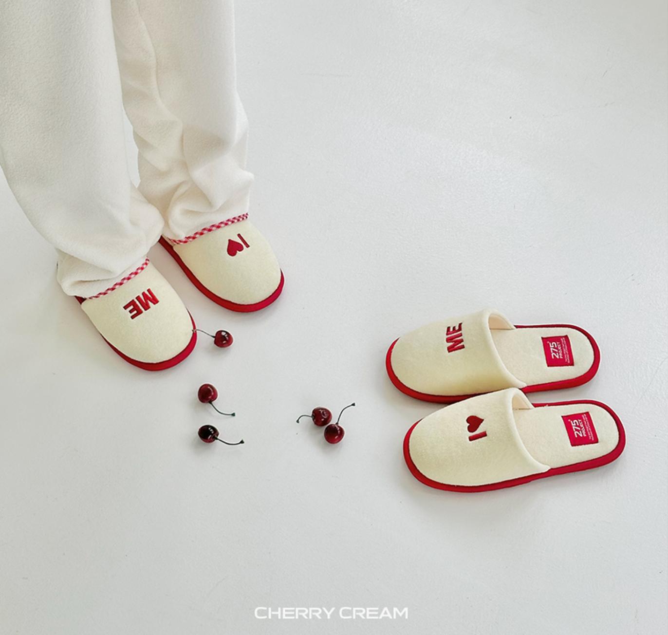 lettering room shoes | 3 colors