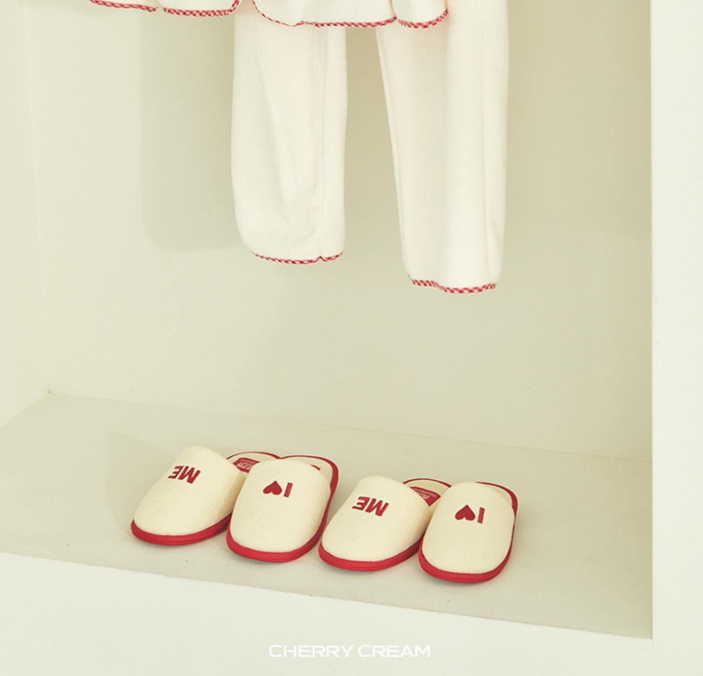 lettering room shoes | 3 colors