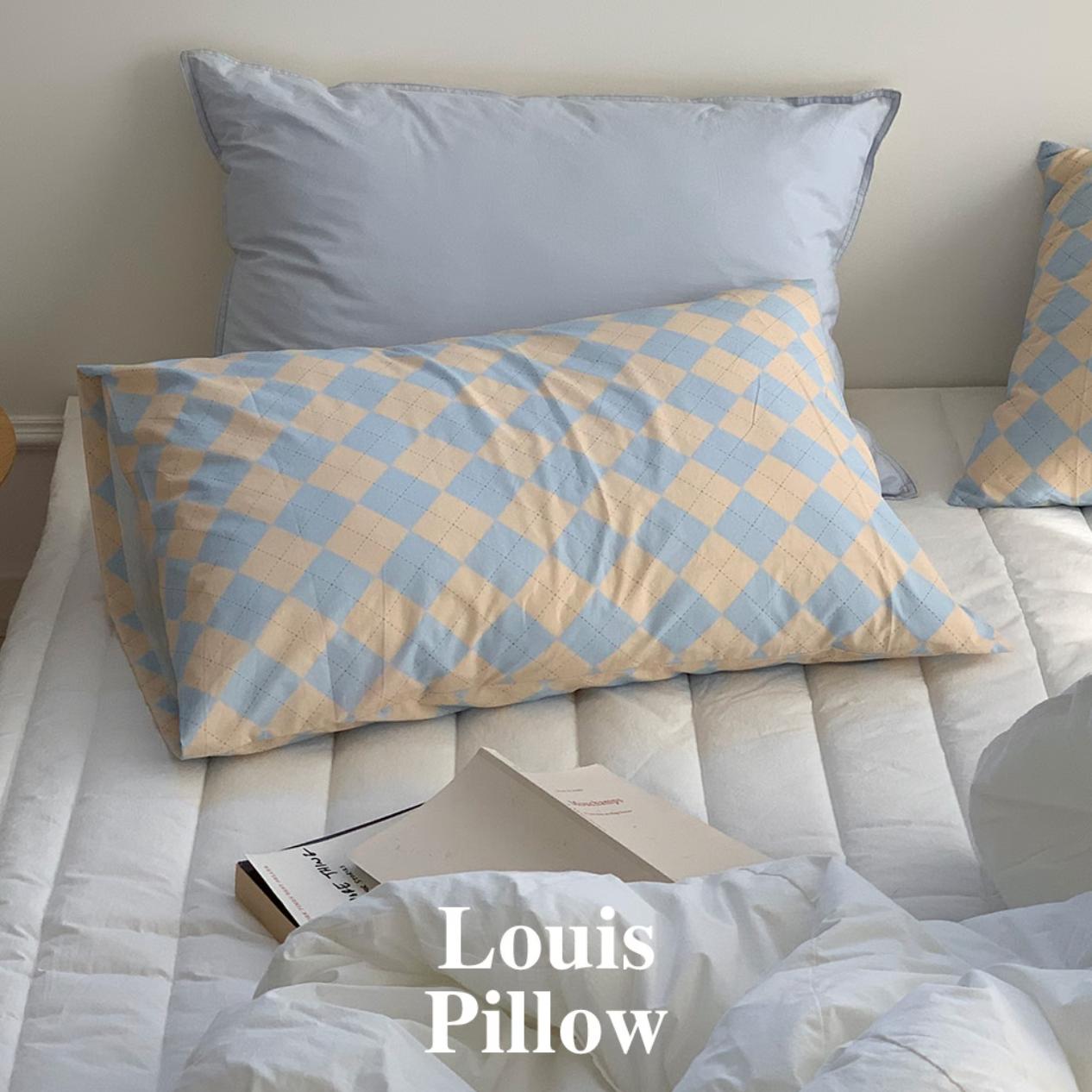 Louis Pillow | La Tulipe