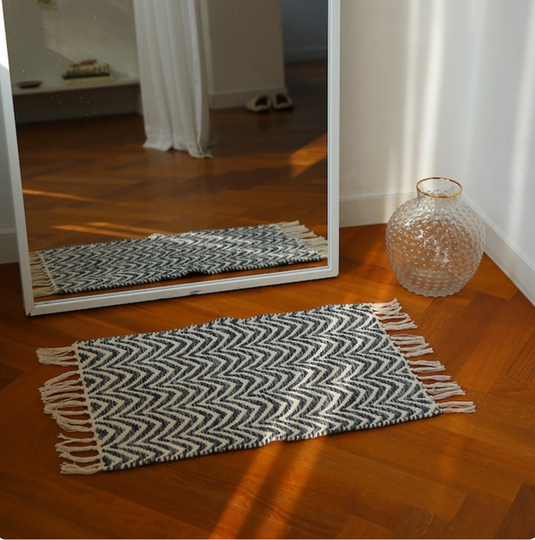 side rug | look lovely